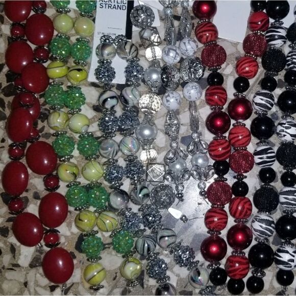 One DIY jewelry making bead strand - Picture 3 of 4